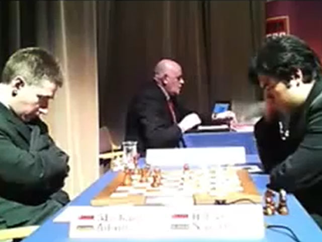 Владимир Крамник выиграл шахматный супертурнир в Лондоне