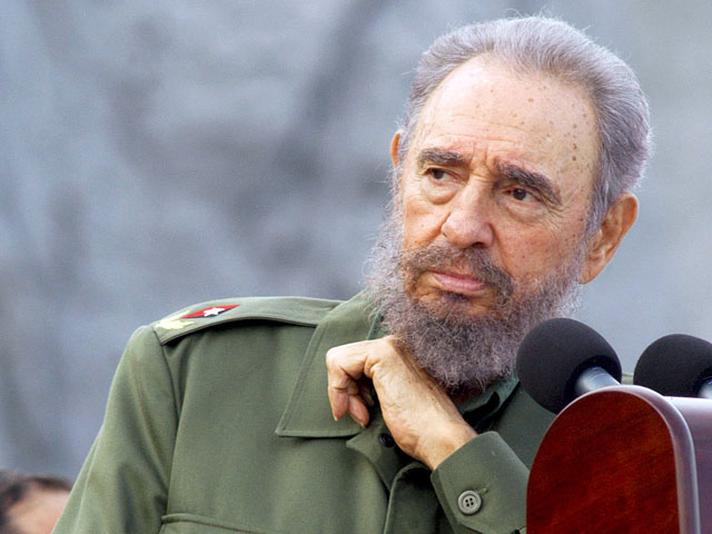 Бывший кубинский лидер Фидель Кастро включен в Книгу рекордов Гиннеса как рекордсмен по количеству совершенных на него покушений