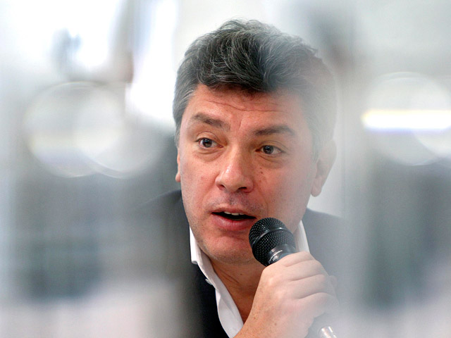 Сопредседатель Партии народной свободы и известный оппозиционер Борис Немцов вынужден был во вторник прокомментировать появление в интернете аудиозаписей его разговоров с соратниками