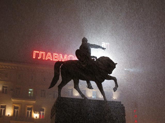 На Москву надвигается экстремальный снегопад: выпадет до 20 см снега