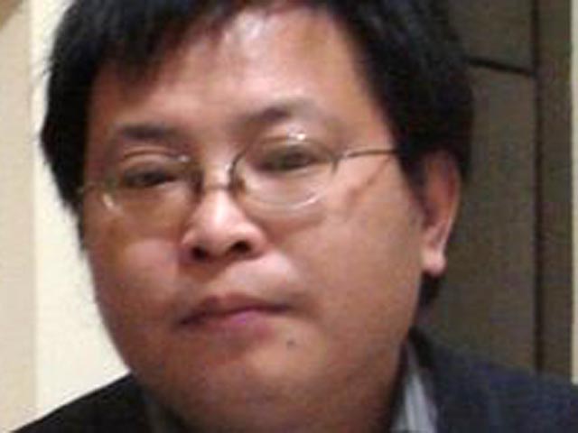 Китайский писатель Чэнь Вэй приговорен к девяти годам тюремного заключения за призывы к проведению в стране демократических реформ, что было квалифицировано властями как "призыв к свержению власти"