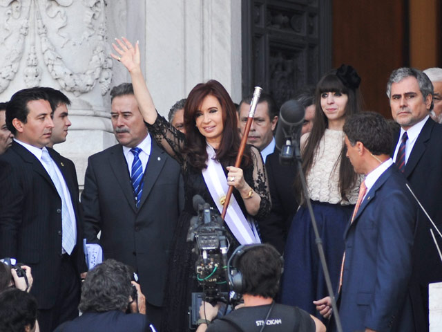 Врачи обнаружили у президента Аргентины Кристины Фернандес де Киршнер рак щитовидной железы