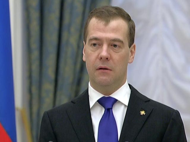 Медведев: надо готовиться к новому экономическому кризису, придется много работать