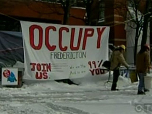 Всего 17 минут потребовалось властям Фредериктона, столицы канадской провинции Нью-Брансуик, на демонтаж последнего в стране палаточного лагеря, созданного в рамках кампании "Оккупируй Уолл-стрит"