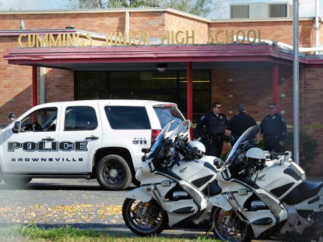 Полицейские застрелили 15-летнего учащегося восьмого класса. Инцидент произошел утром в среду в американском городе Браунсвилл (штат Техас)