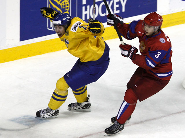 Молодежная сборная России по хоккею взяла "серебро" на чемпионате мира