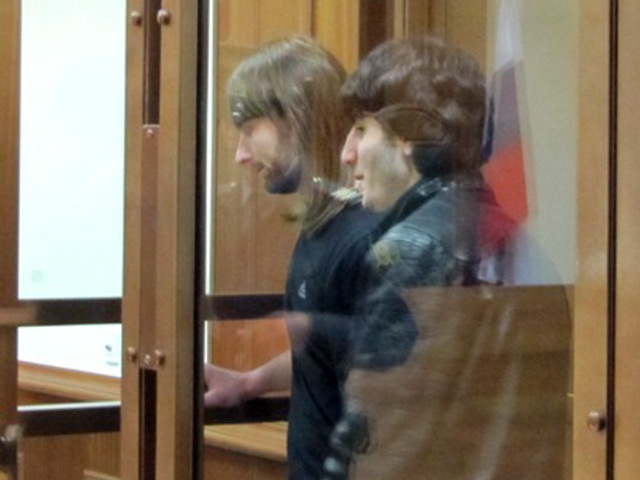 Верховный суд России принял решение о сокращении срока отбывания наказания для двух фигурантов скандального дела о драке на Чистых прудах