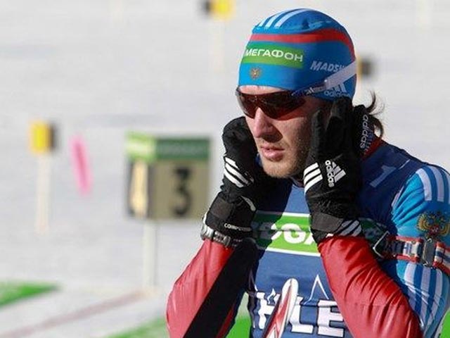 Российский биатлонист Евгений Гараничев выиграл серебряную медаль в 10-километровой спринтерской гонке в рамках шестого этапа розыгрыша Кубка мира в итальянской Антерсельве