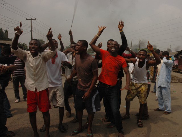 Боевики в Нигерии взяли штурмом комиссариат полиции, погиб один человек