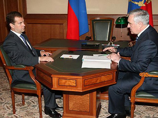 Президент России подписал указ об освобождении Мурата Зязикова от должности своего советника главы государства