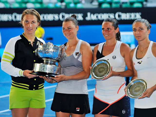 Вера Звонарева и Светлана Кузнецова выиграли Australian Open в парном разряде