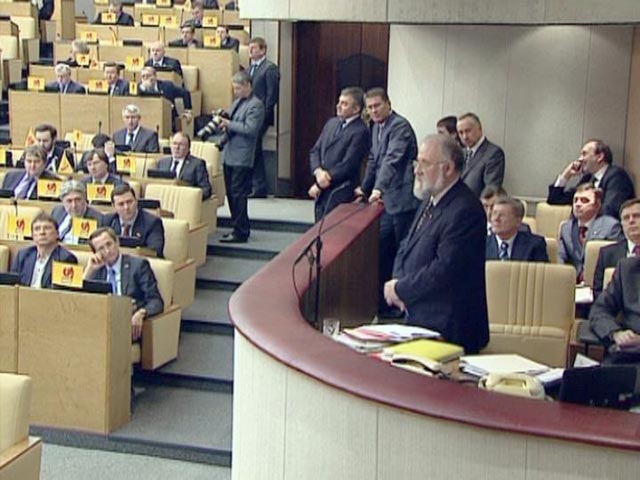 Госдума, включая оппозицию, помиловала Чурова и не стала требовать его отставки