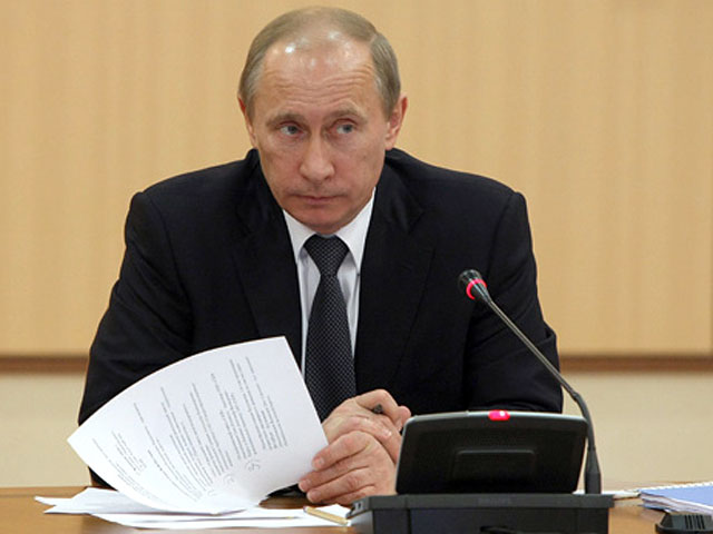 Третья авторская статья премьер-министра России Владимира Путина будет опубликована в понедельник, 30 января, в газете "Ведомости"