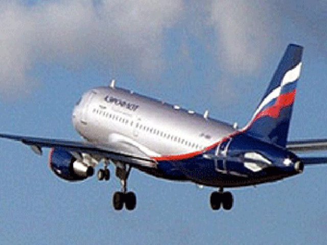 Около ста россиян, клиентов одной из крупнейших и старейших в России туристических компаний "Ланта-тур вояж", которая в пятницу неожиданно объявила о приостановке своей деятельности, смогли вылететь из Гоа рейсами других авиакомпаний