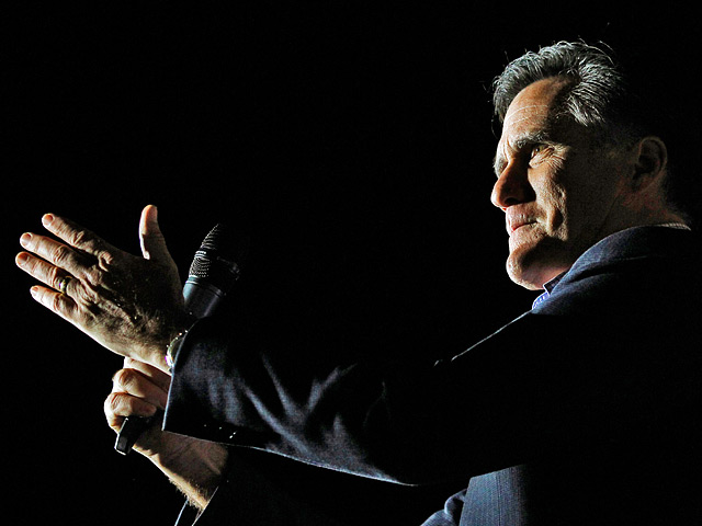 В американском штате Флорида, где сегодня пройдут очередные республиканские праймериз, фаворитом гонки вновь стал экс-губернатор Массачусетса Митт Ромни