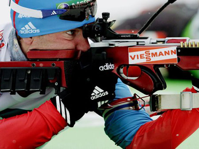 Евгений Гараничев выиграл "бронзу" на этапе Кубка мира по биатлону 