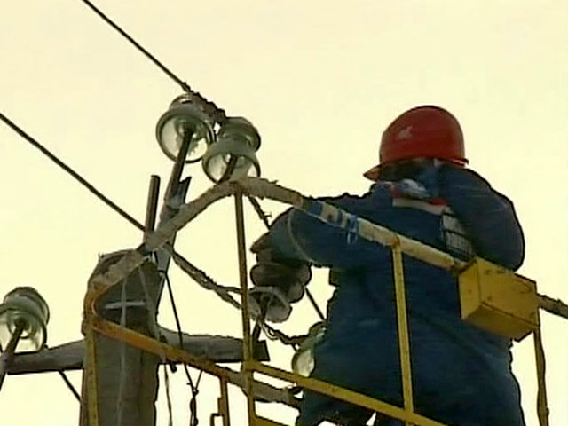 Один из спальных районов Владикавказа в понедельник в 12-градусный мороз оказался полностью обесточен из-за аварии на электросетях
