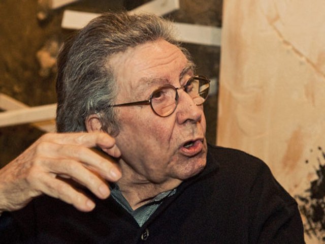 Известный испанский художник и теоретик искусства Антони Тапиес скончался в Барселоне в возрасте 88 лет