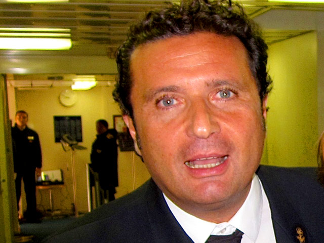 Итальянская прокуратура попросила приговорить капитана круизного лайнера Costa Concordia Франческо Скеттино к небывалому сроку тюремного заключения - 2697 лет