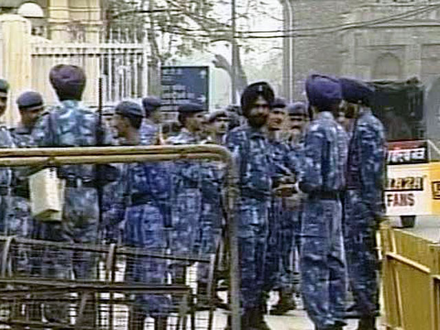 В понедельник, 13 февраля, возле здания израильского посольства в Дели прогремел взрыв. Среди пострадавших израильская посланница, получившая ранения