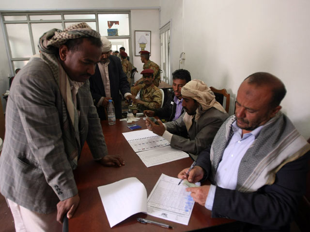 В Йемене завершились досрочные президентские выборы, ознаменовавшие уход Али Абдаллы Салеха, возглавлявшего это государство на юге Аравийского полуострова в течение 33 лет