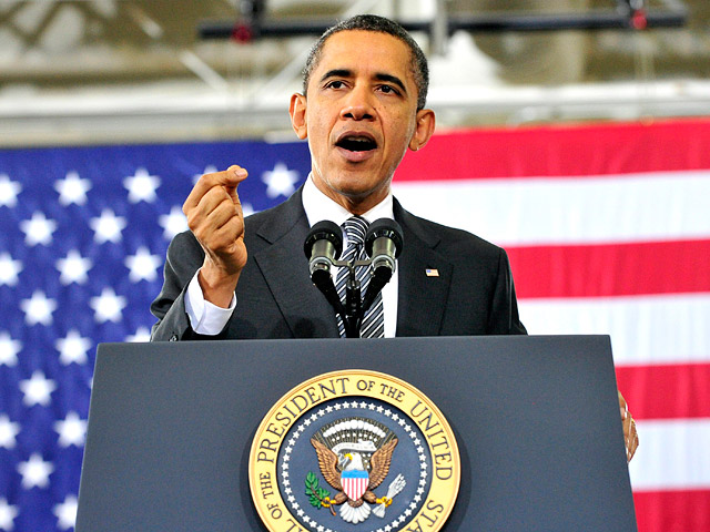 Президент США Барак Обама с 29 февраля вводит санкции против иностранных финансовых институтов, осуществляющих операции с Центральным банком Ирана, за исключением нефтяного сектора