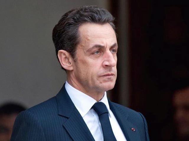 Президент Франции Николя Саркози прервал визит в город Байонна на юго-западе Франции: там его освистали манифестанты, которых позже оттеснил полицейский спецназ