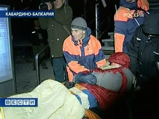 Один из пропавших на Эльбрусе украинских альпинистов найден спасателями на высоте 4100 метров над уровнем моря