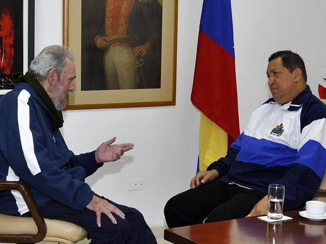 Чавес впервые после операции появился в эфире венесуэльского телевидения: президент встретился с Кастро