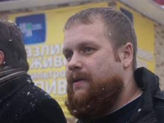 Лидер националистического движения "Русские" Дмитрий Демушкин, задержанный в понедельник вечером в Москве на Лубянке, отпущен на свободу из отдела полиции "Арбат"