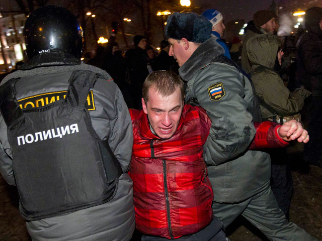 После силового разгона акции протеста оппозиции на Пушкинской площади Москвы 5 марта, Следственный комитет России не исключает, что в отношении ряда участников митинга будут возбуждены уголовные дела