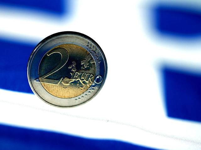 Греция спаслась от неконтролируемого дефолта, вероятность которого, по мнению аналитиков, превышала 90%