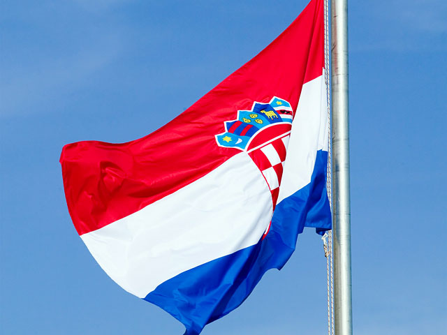 Хорватский парламент на внеочередном заседании единогласно поддержал ратификацию договора о вступлении Хорватии в Европейский союз