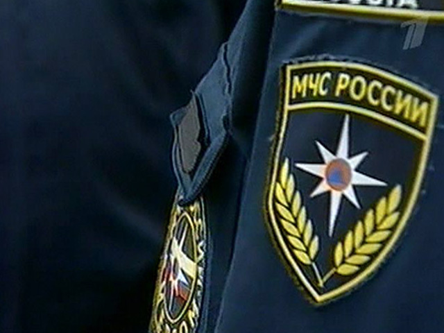 Добычей грабителя, одетого в униформу работника министерства по чрезвычайным ситуациям, стали несколько миллионов рублей
