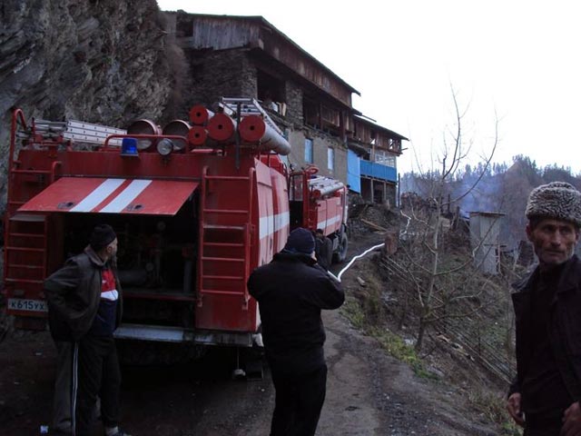В селе Тукита Ахвахского района Дагестана произошел пожар в частном доме, погибли четверо детей, сообщили "Интерфаксу" в ГУ МЧС РФ по Дагестану