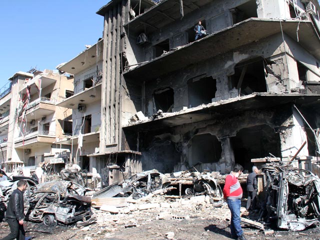 Недавние теракты в двух крупнейших сирийских городах вкупе с непрекращающимися столкновениями правительственных войск и повстанческих группировок позволили ООН сделать вывод о том, что ситуация в стране стала "неприемлемой"