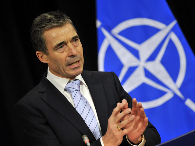 Провести саммит Совета Россия-НАТО в Чикаго "будет трудно из-за напряженной внутриполитической повестки дня в России"