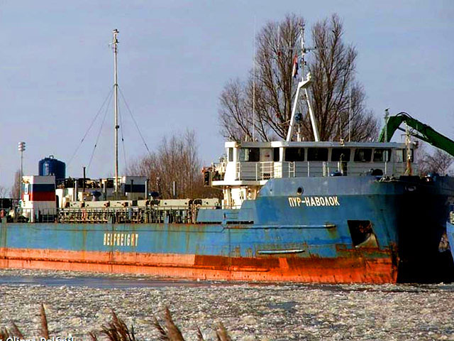 Пограничная полиция Грузии освободила российское судно PUR-NAVOLOK, задержанное 18 марта в акватории курорта Сарпи