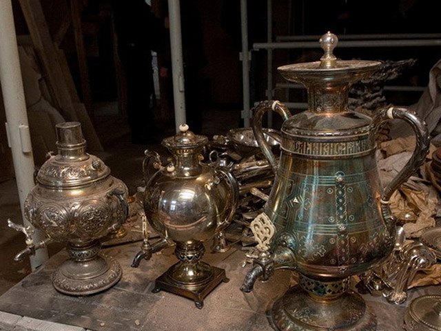 Клад XIX века нашла в собственном доме жительница Новосибирской области
