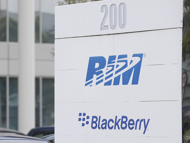Убыток производителя Blackberry составил 125 млн долларов, компания может быть продана