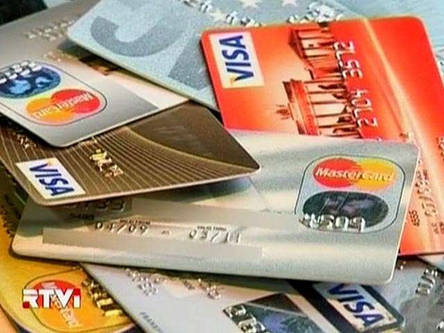 Две ведущие платежные системы - MasterCard и Visa - расследуют возможную утечку персональных данных владельцев пластиковых и дебетовых банковских карт в США