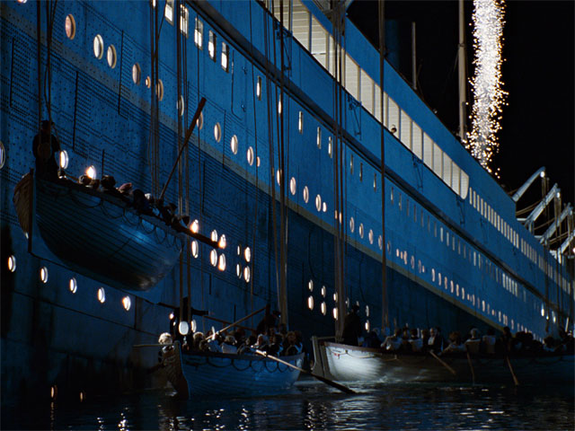 Кейт Уинслет Позирует Для Картины – Титаник (1997)
