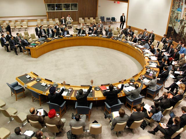 14 апреля Совбез ООН единогласно принял резолюцию, предусматривающую отправку в Сирию 30 международных наблюдателей