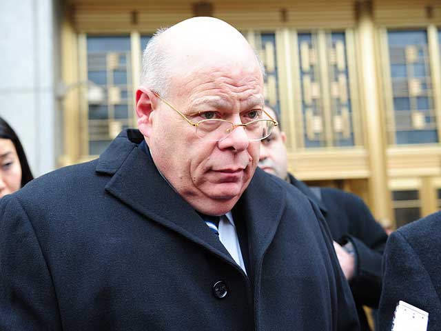 Федеральный суд Южного округа Нью-Йорка вынес приговор в отношении бывшего сенатора штата Нью-Йорк Карла Крюгера