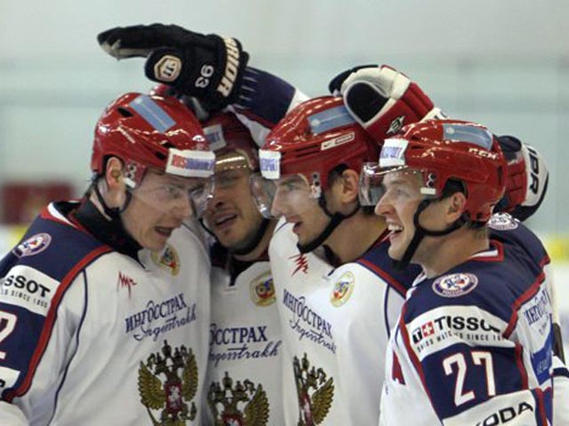 Российские хоккеисты победили сборную Швеции на "Чешских хоккейных играх"