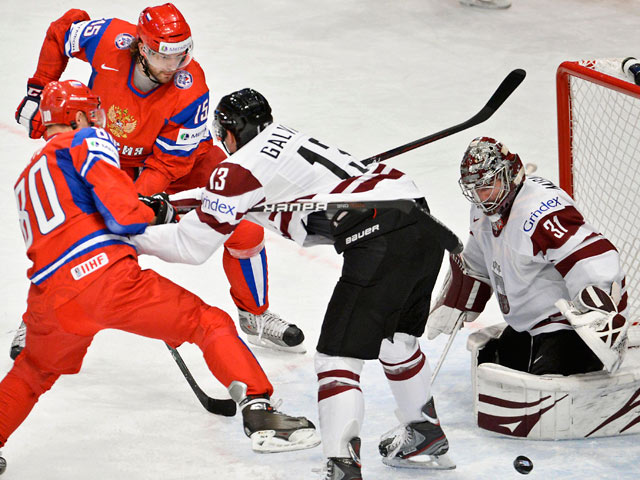 Российские хоккеисты победно стартовали на чемпионате планеты 