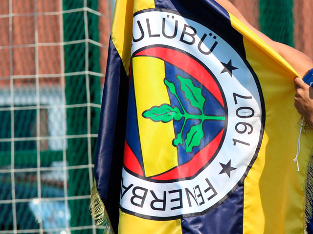 Турецкие футбольные клубы оправданы по делу о договорных матчах