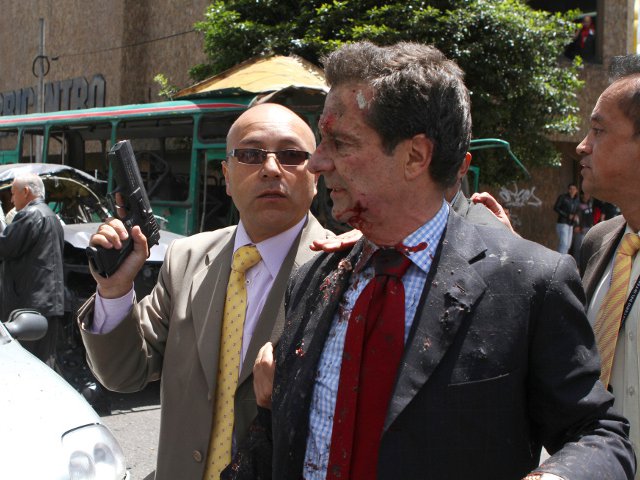 В Колумбии совершено покушение на бывшего министра внутренних дел и юстиции страны Фернандо Лондоньо