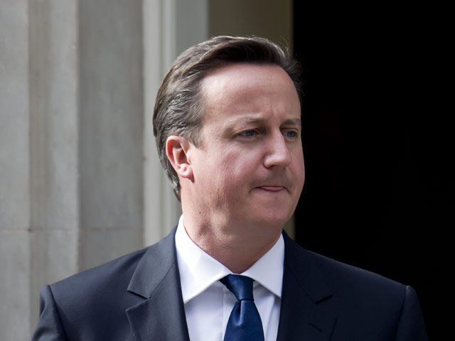 Британский премьер Дэвид Кэмерон предостерег от развала еврозоны и порекомендовал странам, входящим в нее, полный бюджетный союз