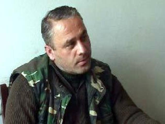 На западе столицы неизвестные преступники убили некогда высокопоставленного офицера грузинской армии Романа Думбадзе. Затем киллеры скрылись на мотоцикле